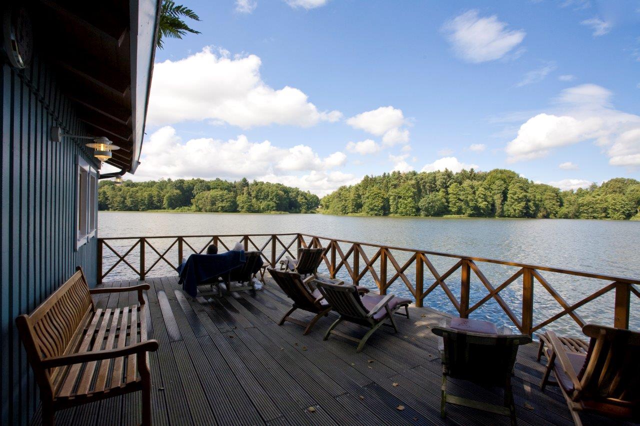 Steg Außenmühlenteich Midsommerland Harburg