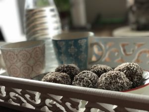 Chokladbollar Schwedische Schokoladenkugeln Gebäck zum Kaffee